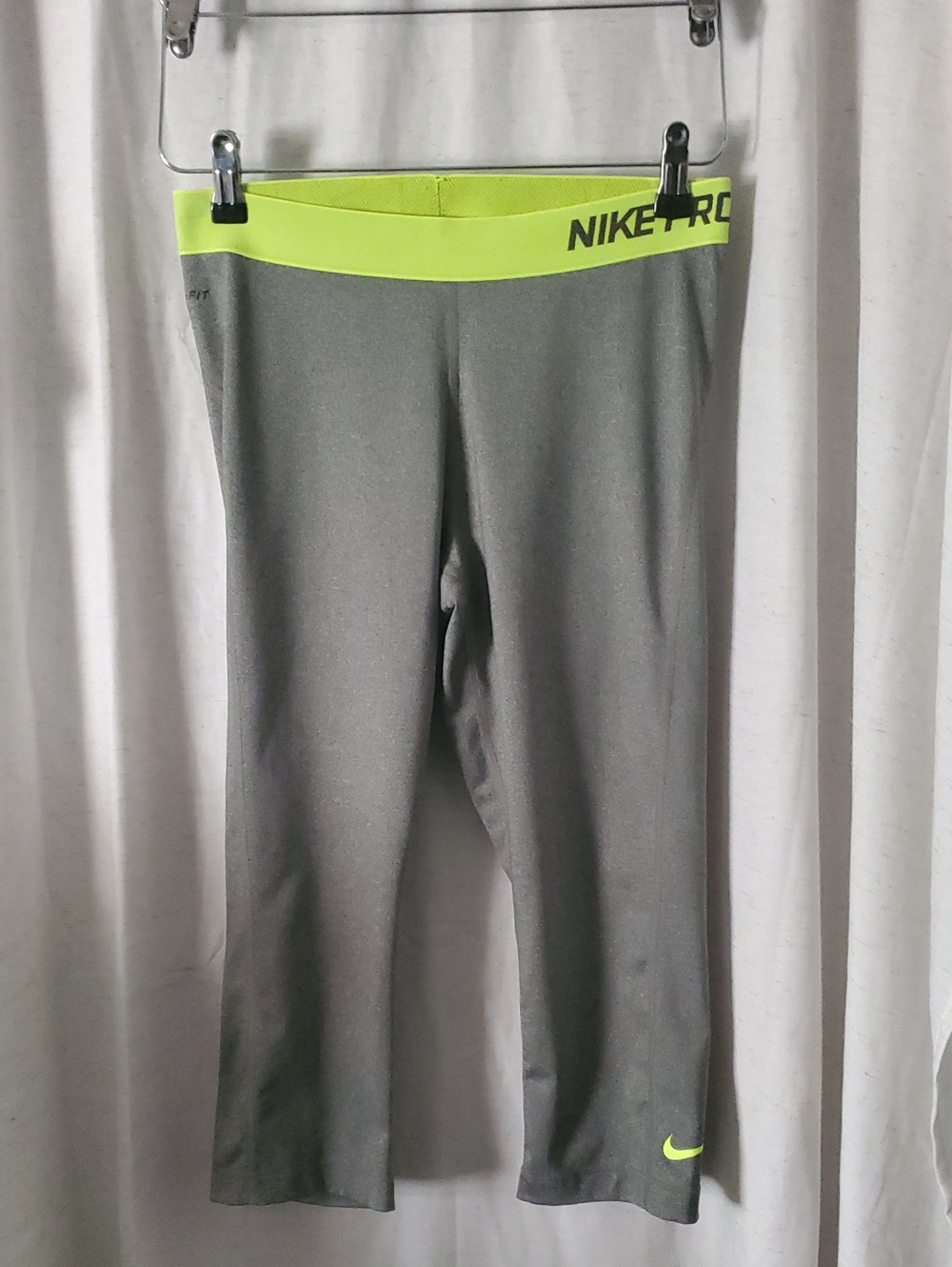 Nike Cropped Leggings